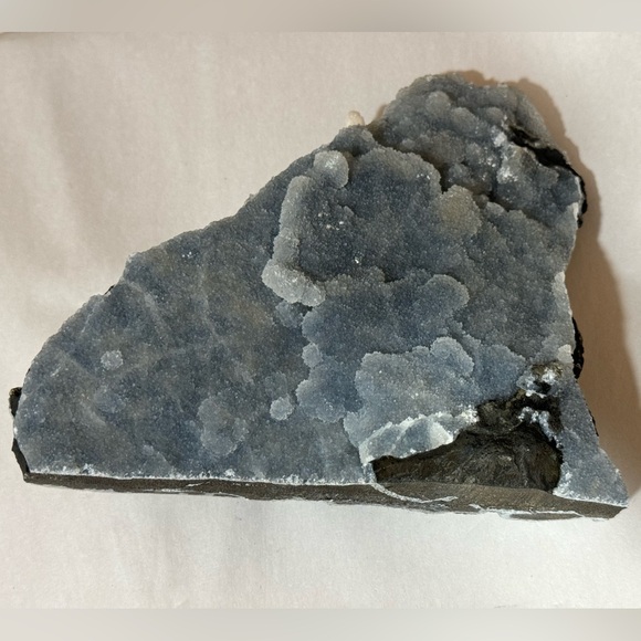 Chalcedony with Apophyllite and Stilbite - Picture 5 of 5